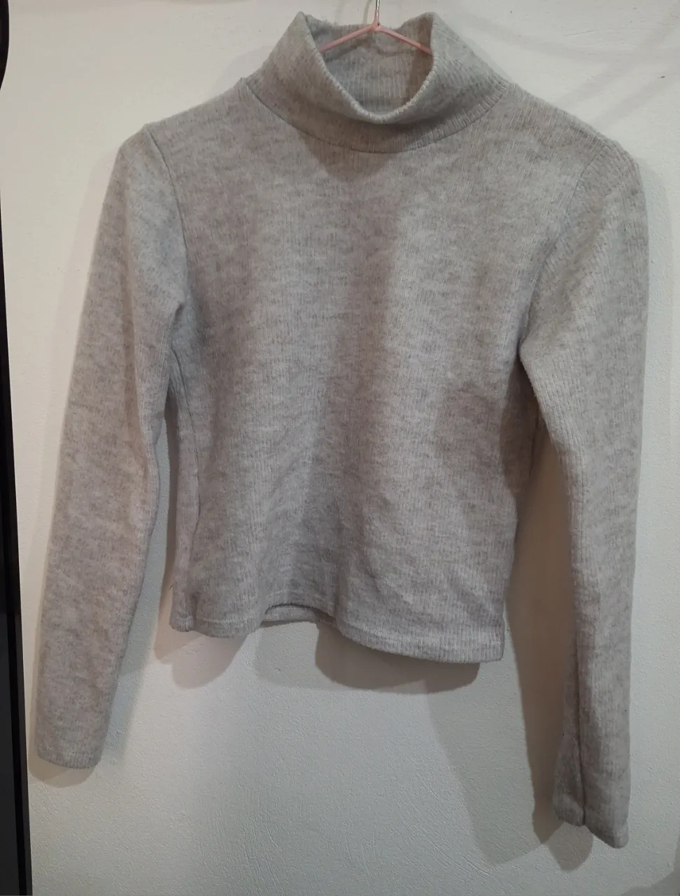 Polera A ≠ - imagen 1