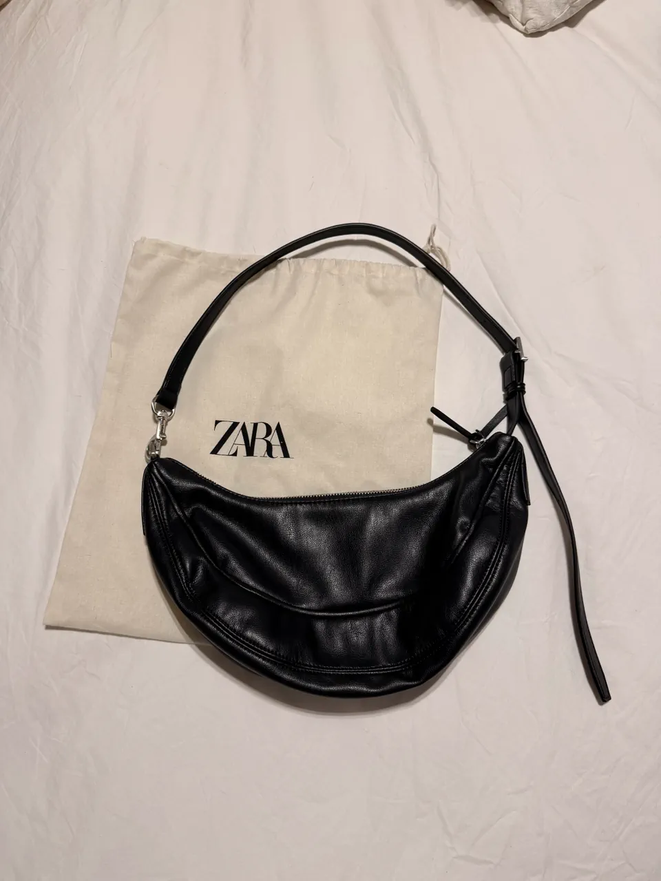 Cartera Zara