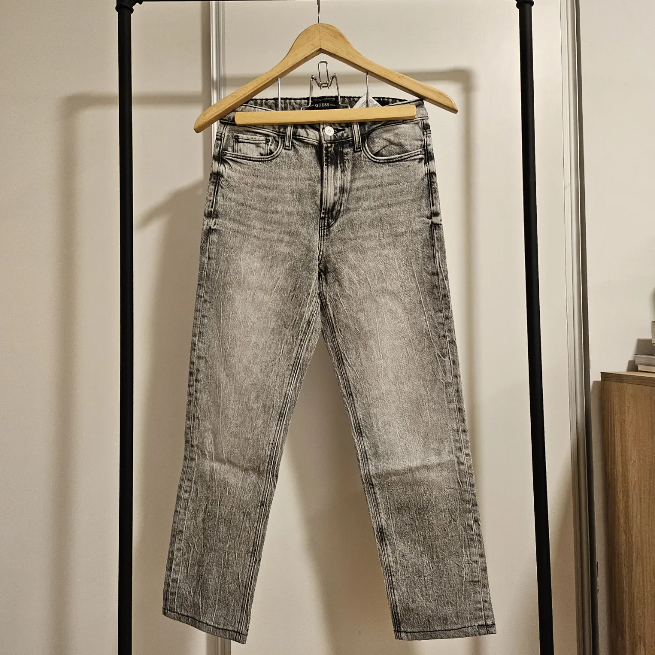 Jean GUESS - imagen 1
