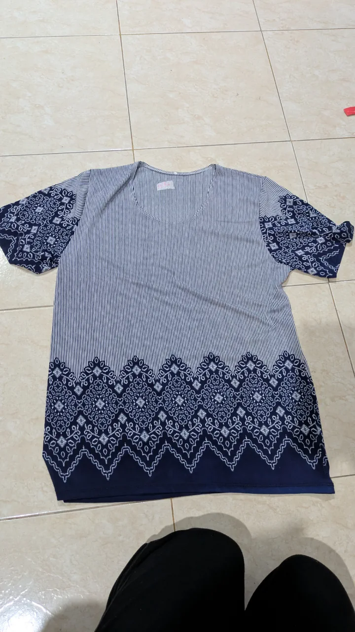 Remera Vintage americana · Talle L
