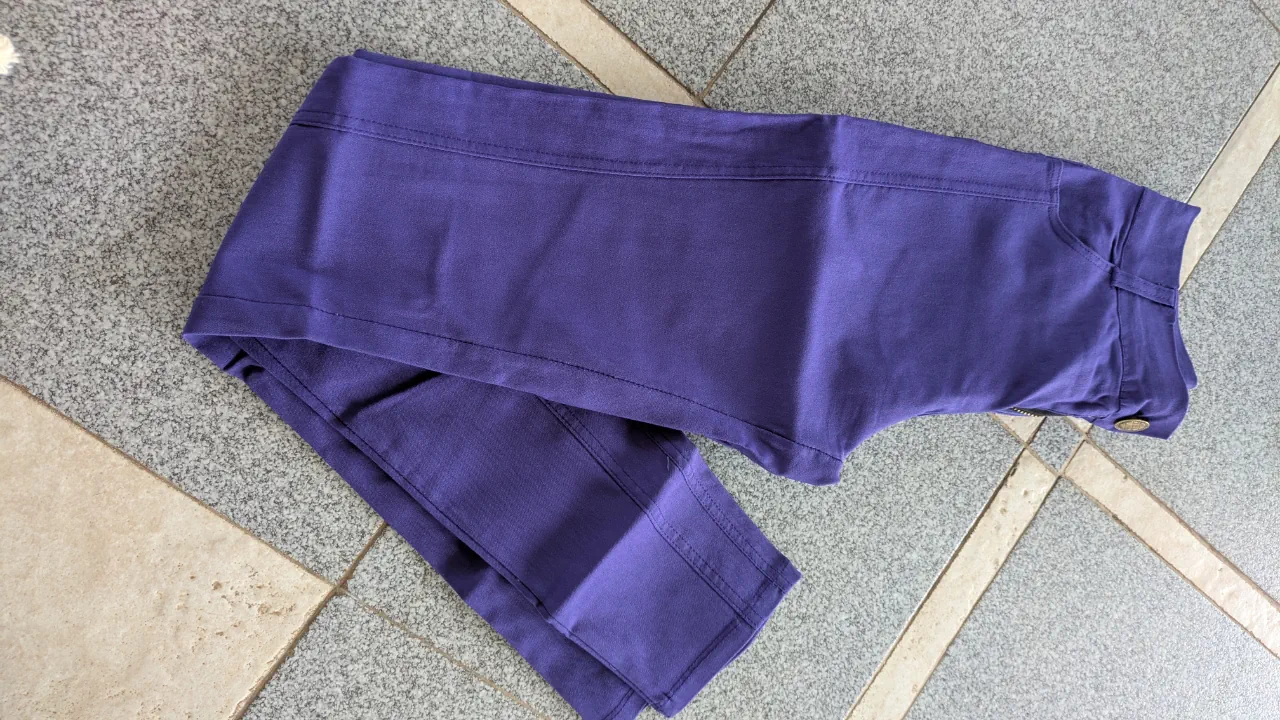 Pantalón A.. · Talle M