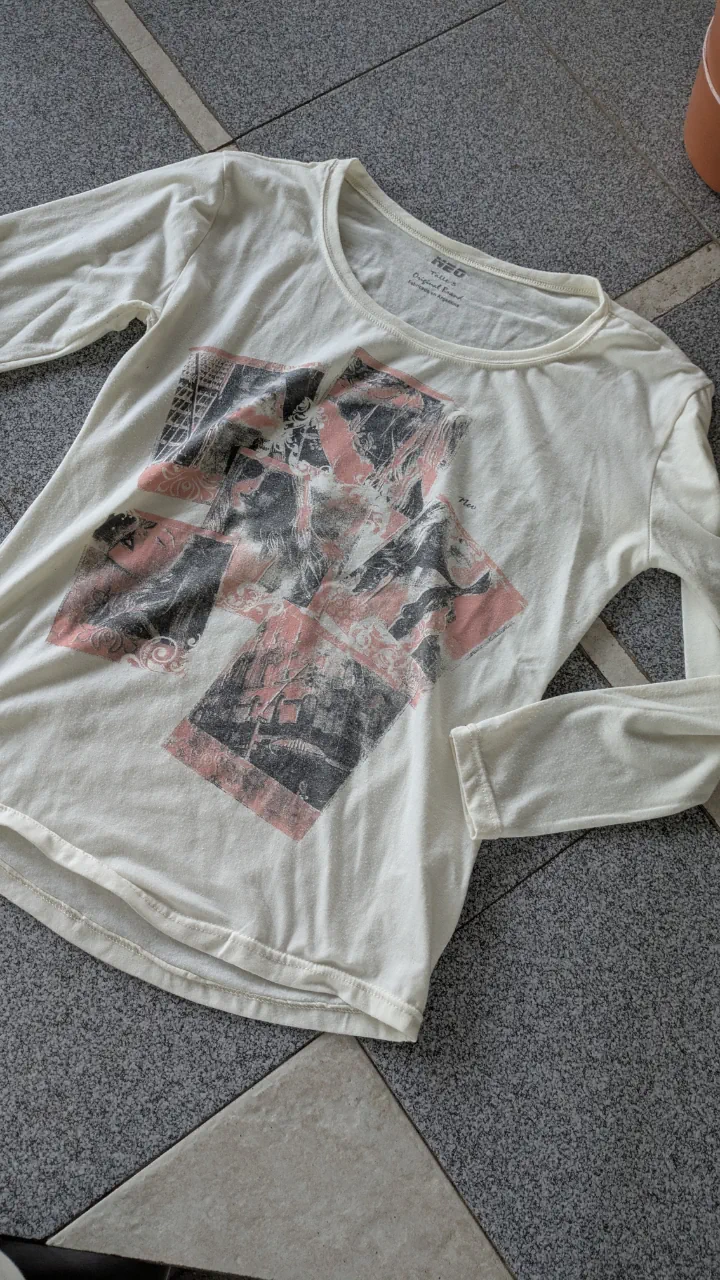 Remera Neo · Talle 3