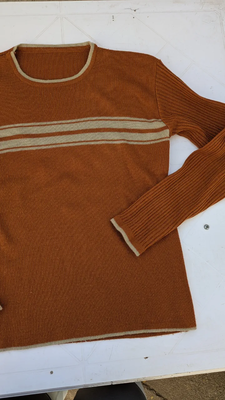 Sweater A ≠ - imagen 1
