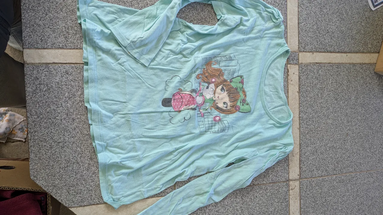Remera Sin marca · Talle 10 años / 140 cm