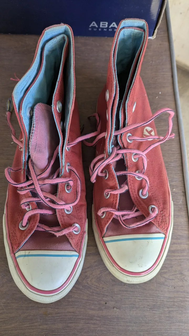 Zapatillas K. - imagen 1