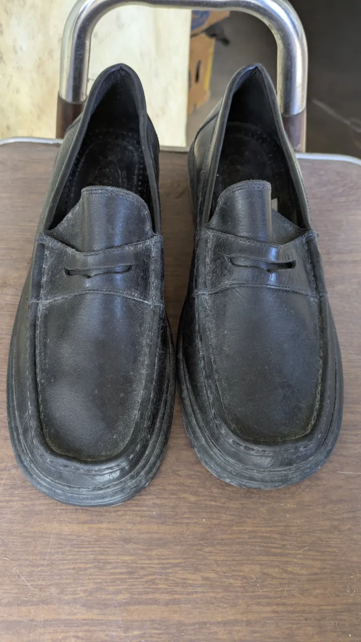 Zapatos A ≠ - imagen 1
