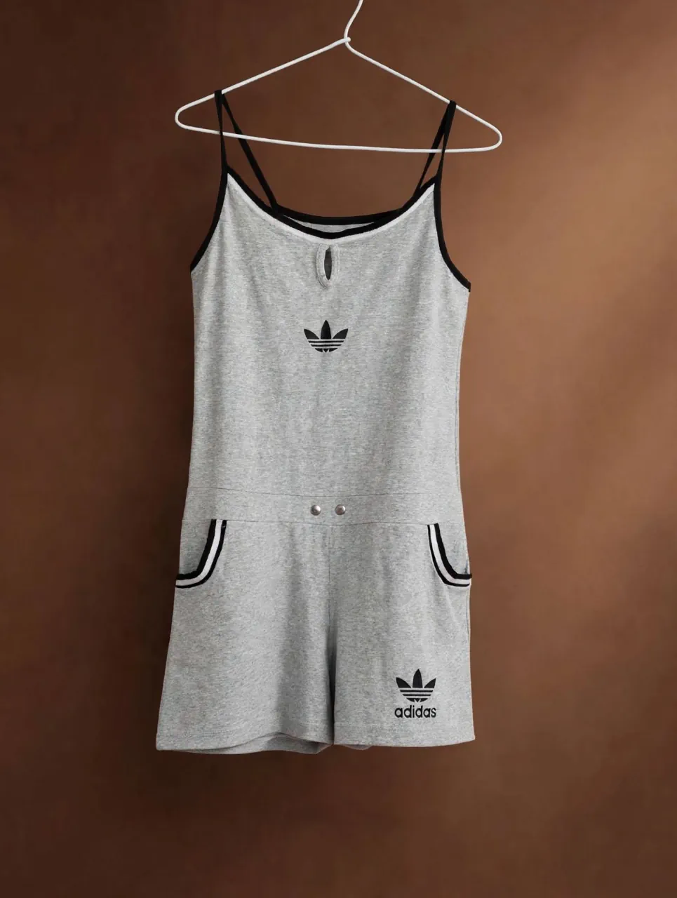 Mono adidas - imagen 1