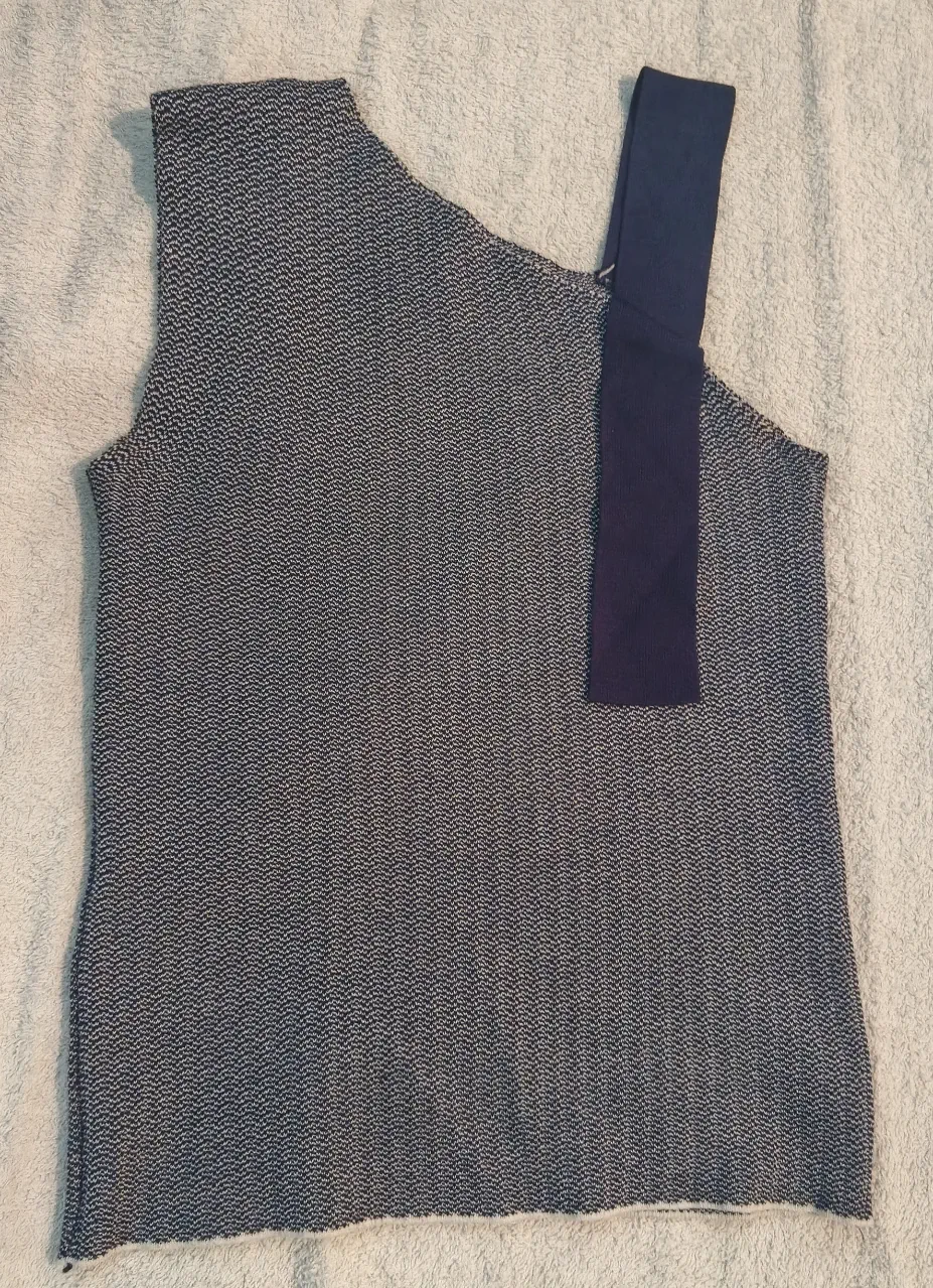 Musculosa No tiene · Talle único