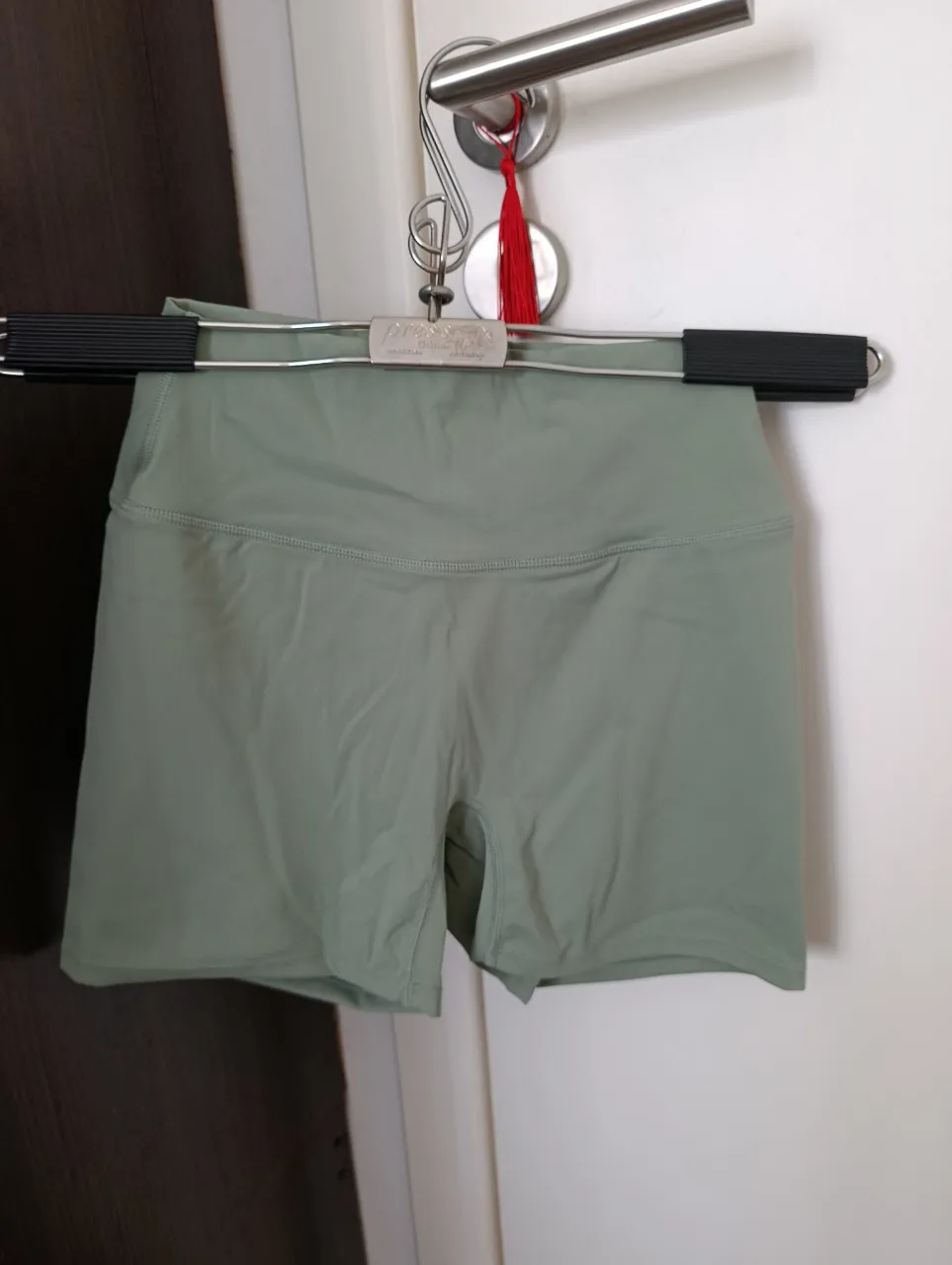 Short Amazon · Talle S