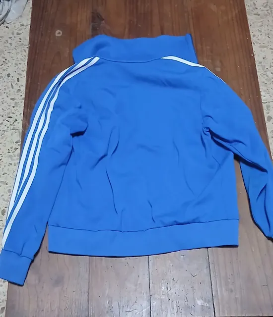 adidas · Talle 4