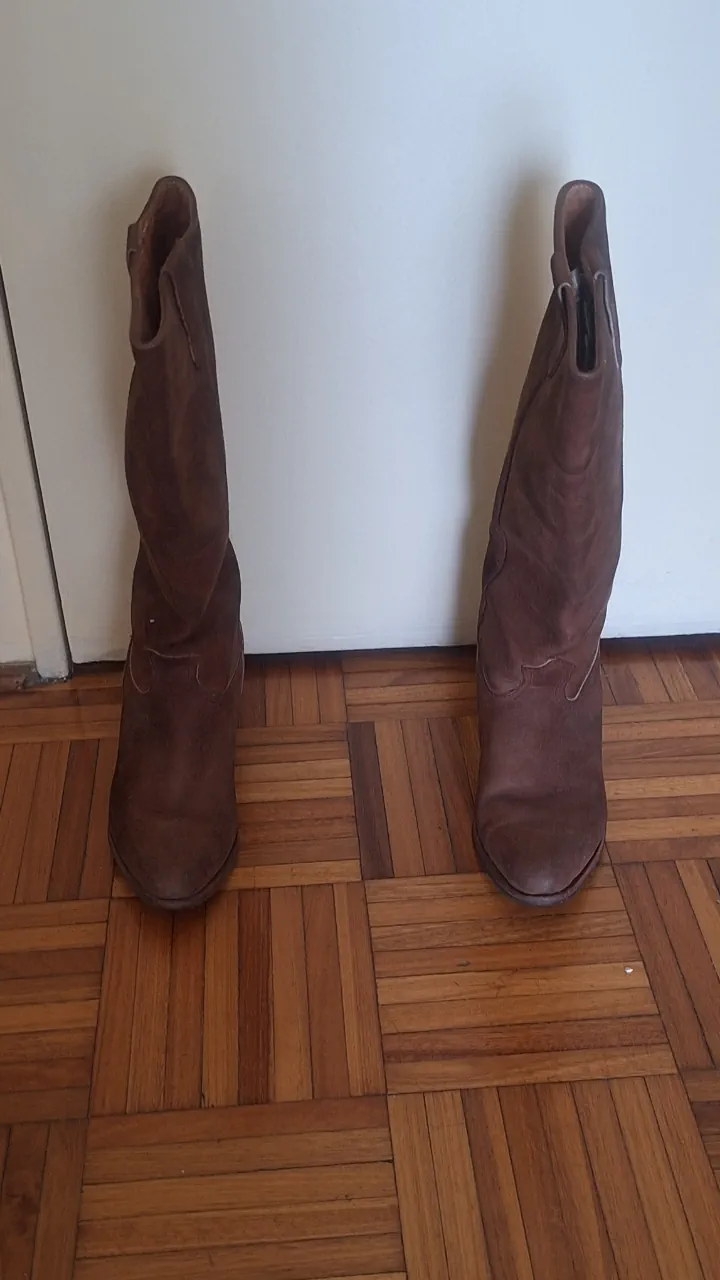 Botas XLarge · Talle AR 37