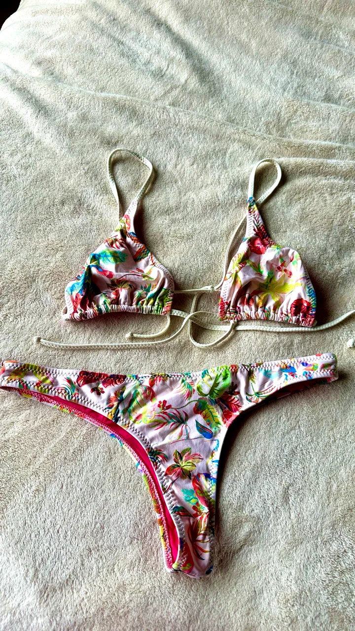 Bikini Kosiuko - imagen 1