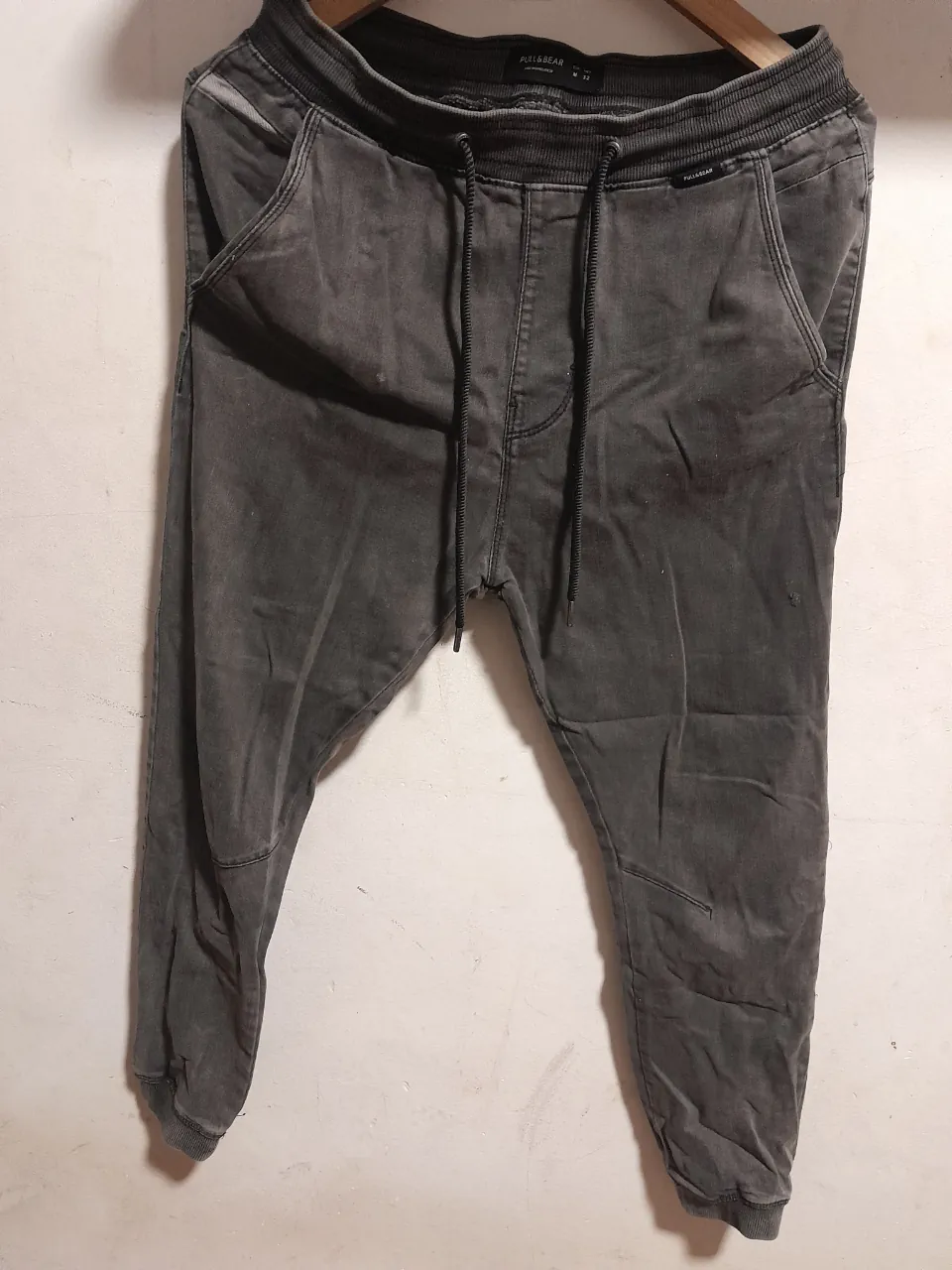 Babucha Pull & Bear · Talle M