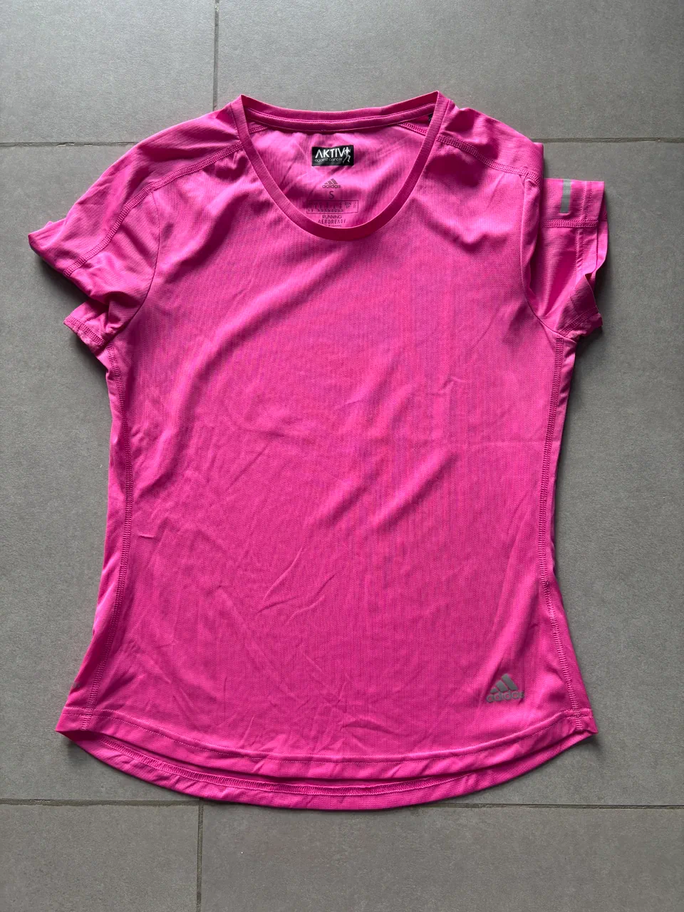 Remera adidas - imagen 1
