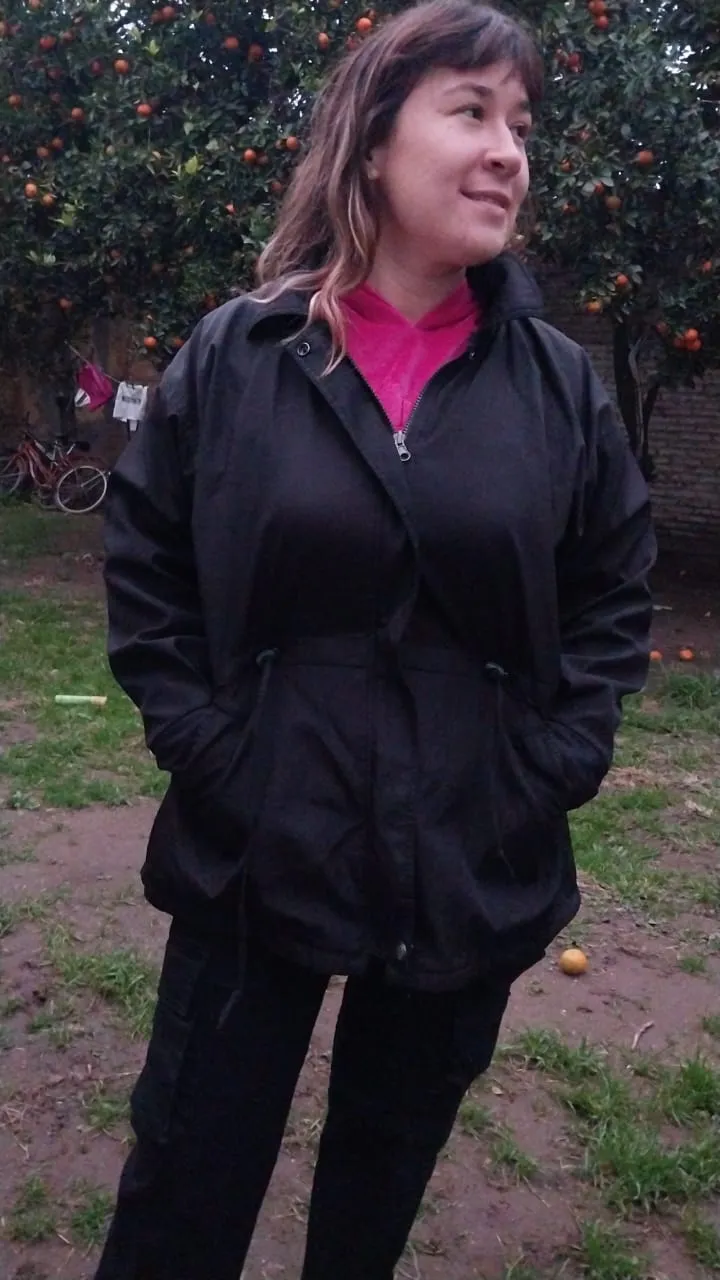 Campera A ≠ - imagen 1