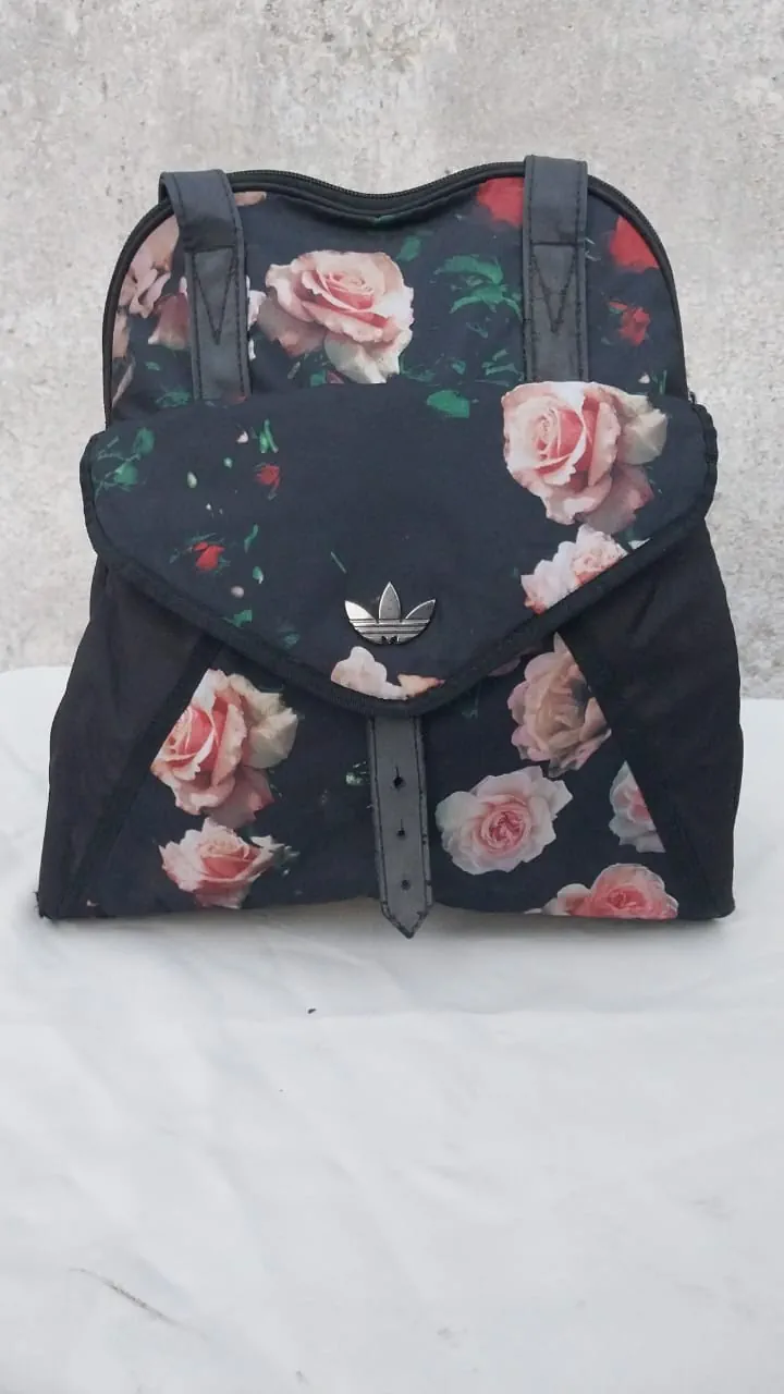 Mochila adidas