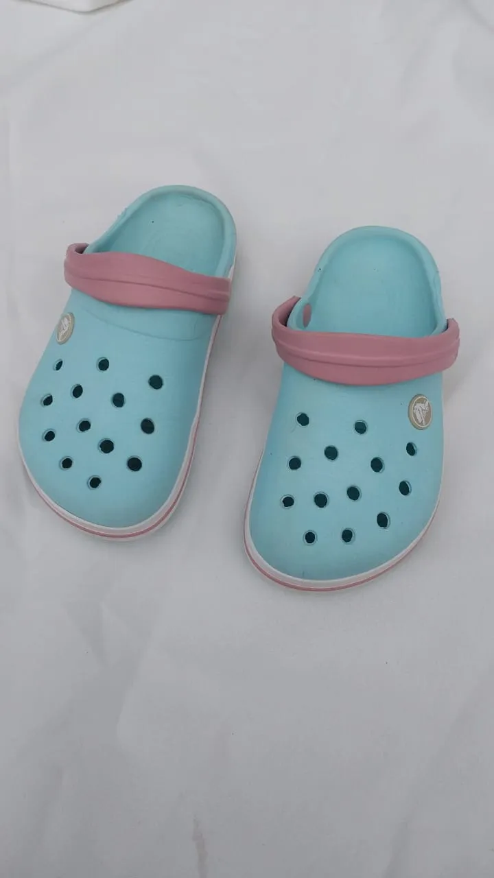 Crocs · Talle AR 30
