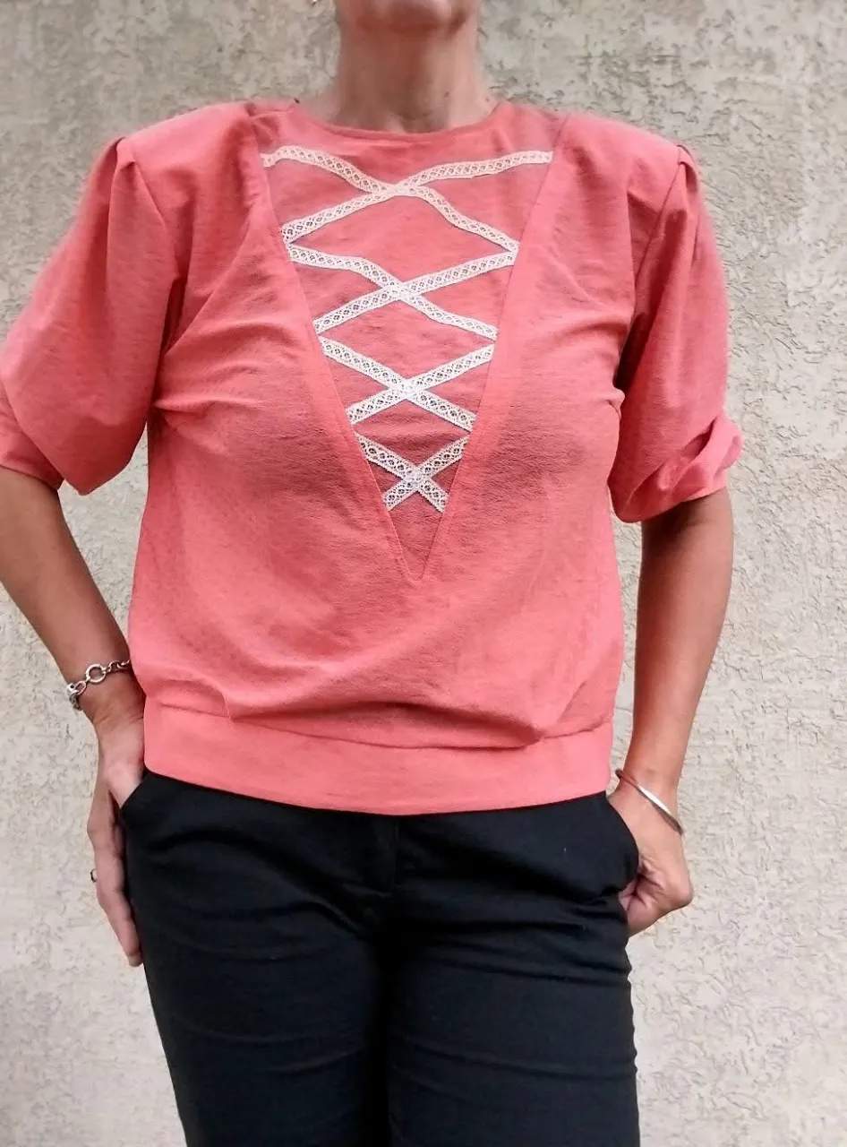 Blusa American Vintage · Talle L