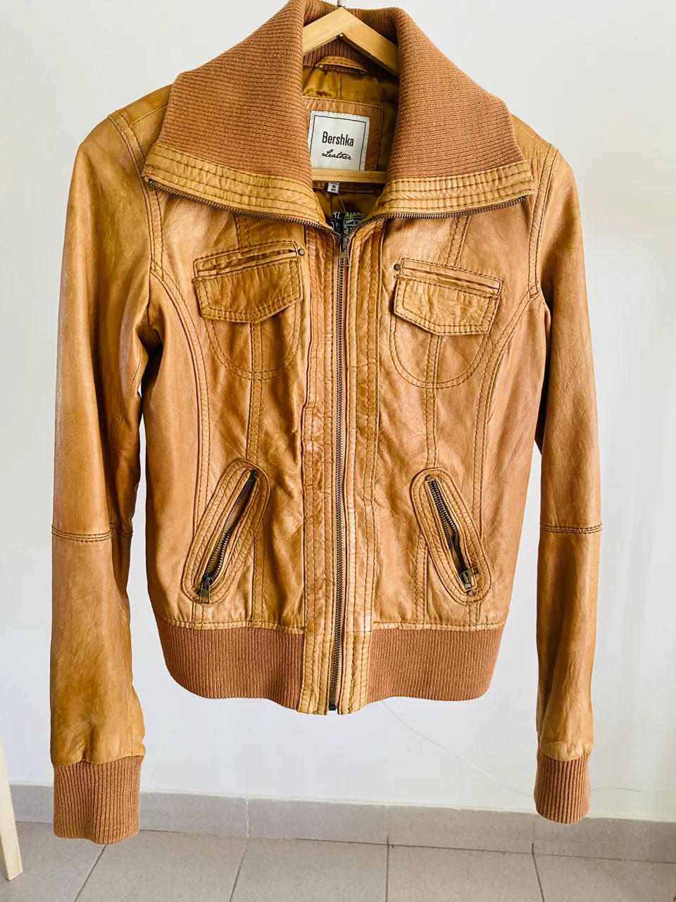 Campera Bershka - imagen 1