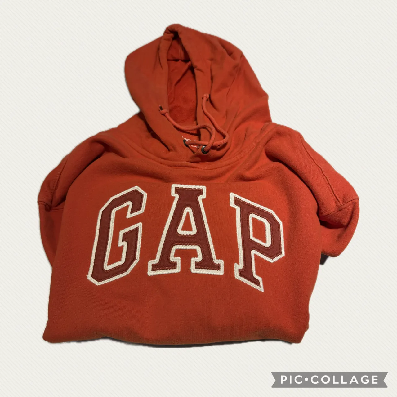 Buzo GAP - imagen 1