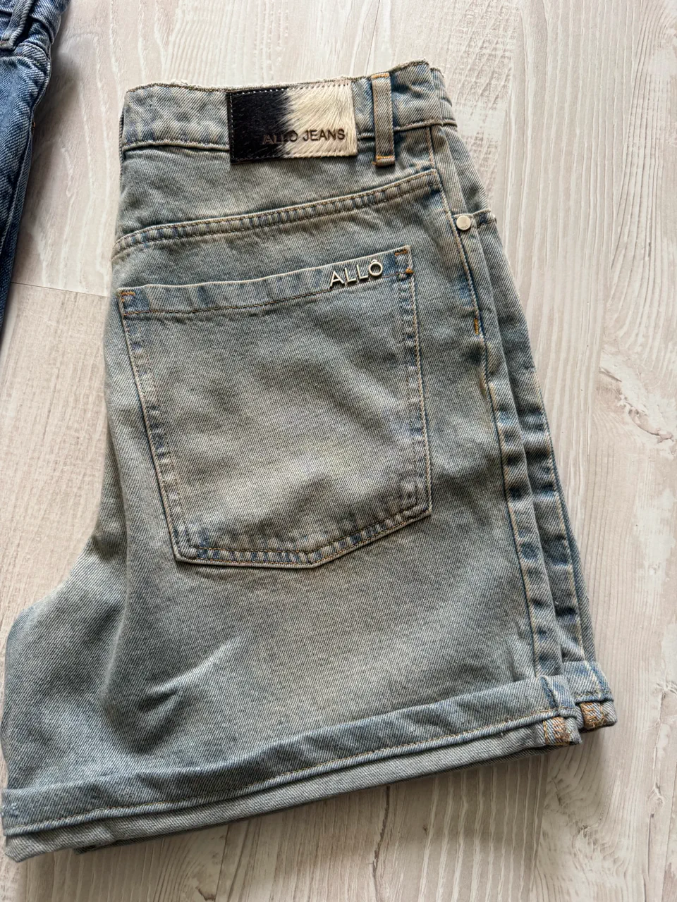 Short ALLO JEANS · Talle M