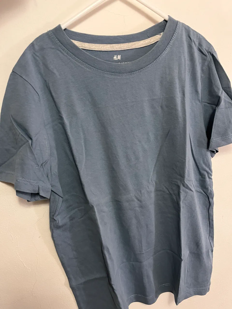 Remera H&M · Talle 8 años / 128 cm