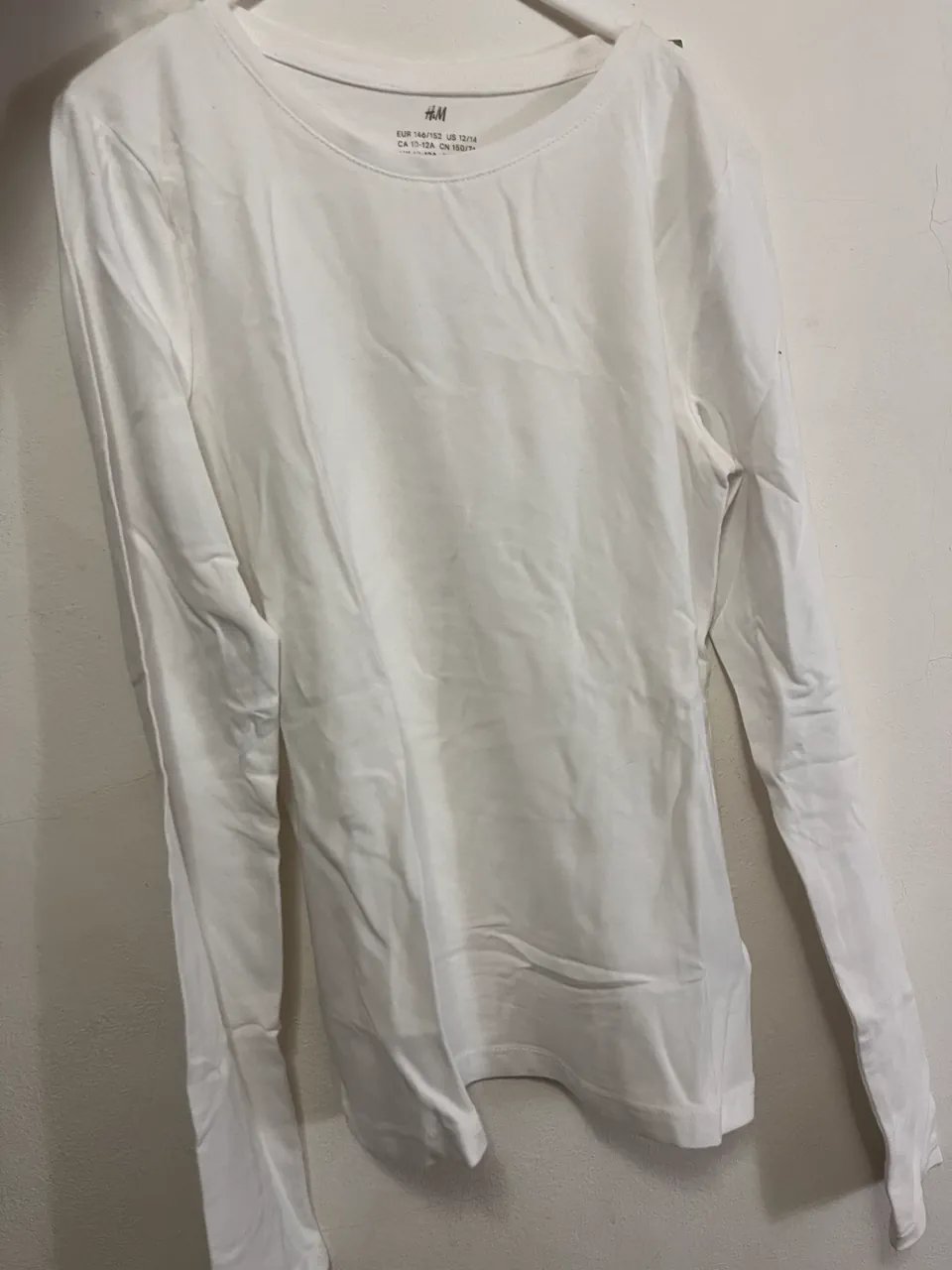 Remera H&M · Talle 8 años / 128 cm