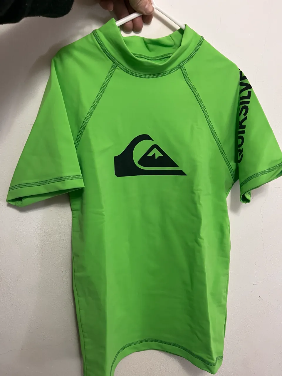 Ropa deportiva Quiksilver - imagen 1