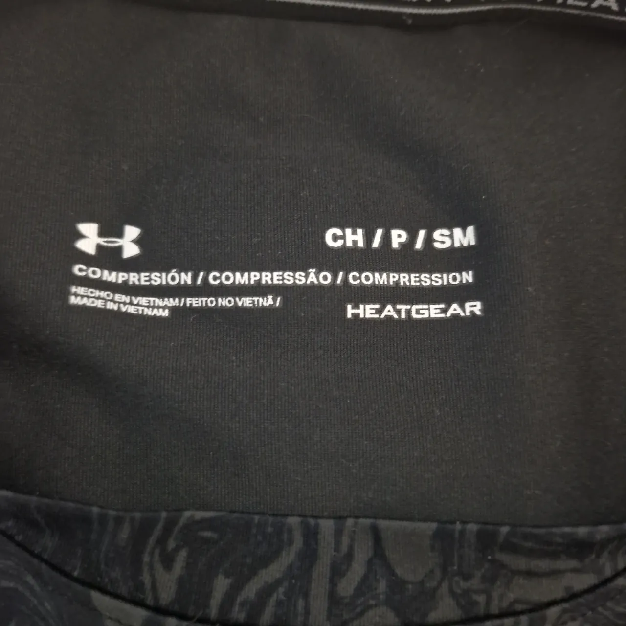 Under Armour · Talle 2