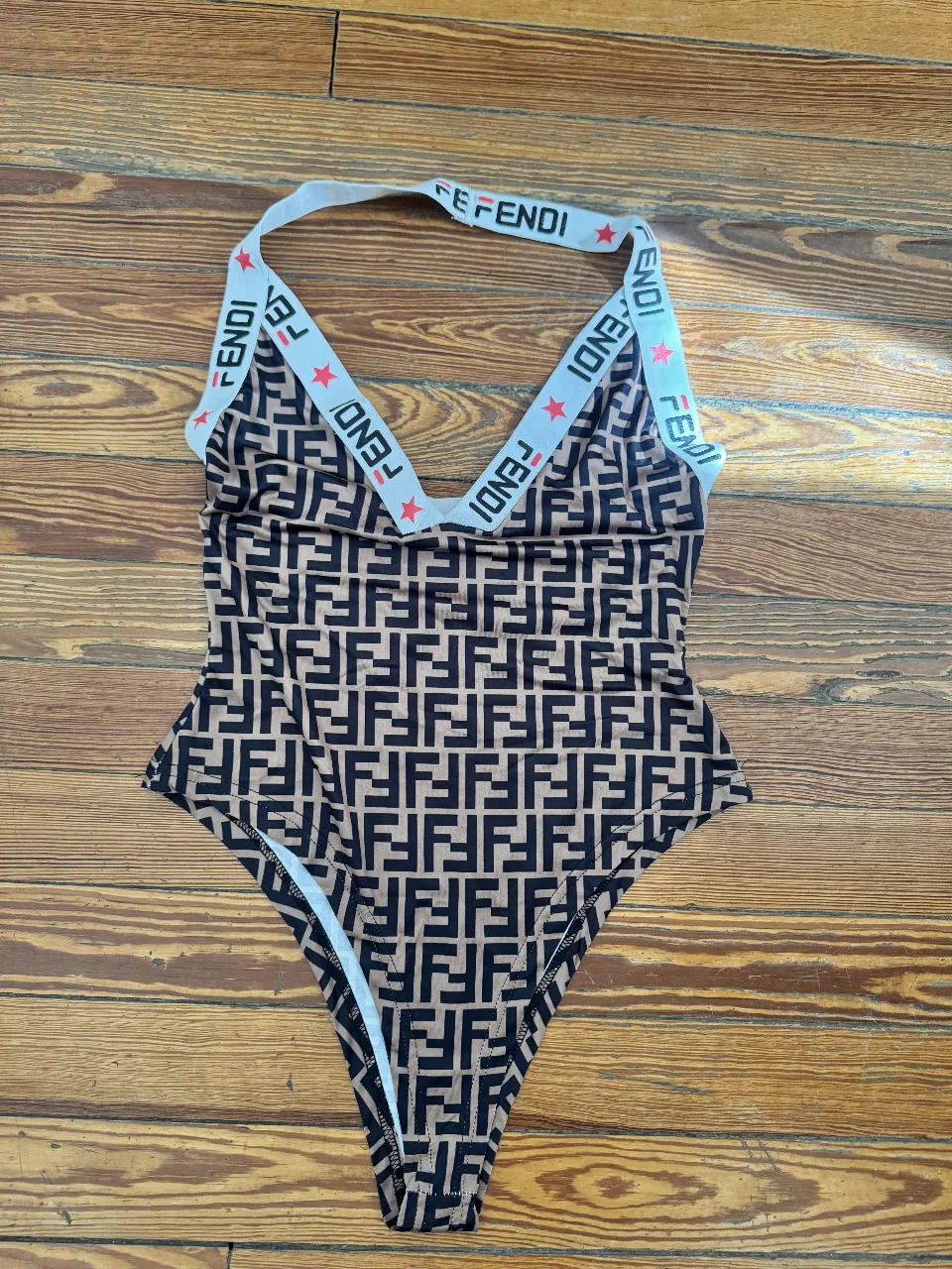 Traje de baño Fendi · Talle M