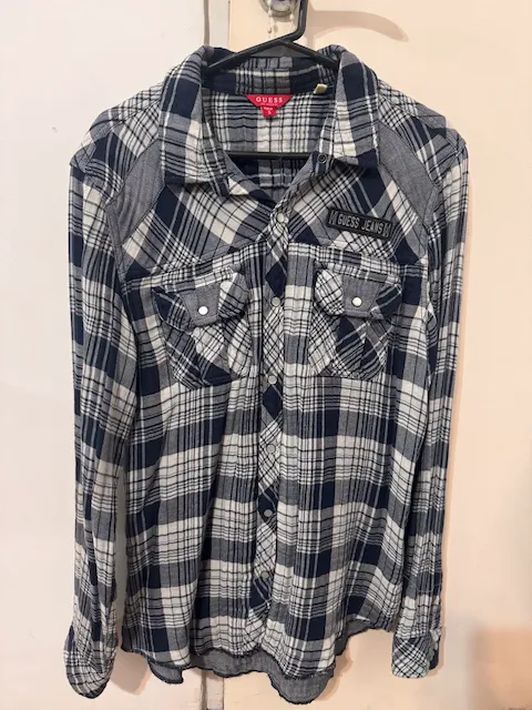 GUESS · Talle S
