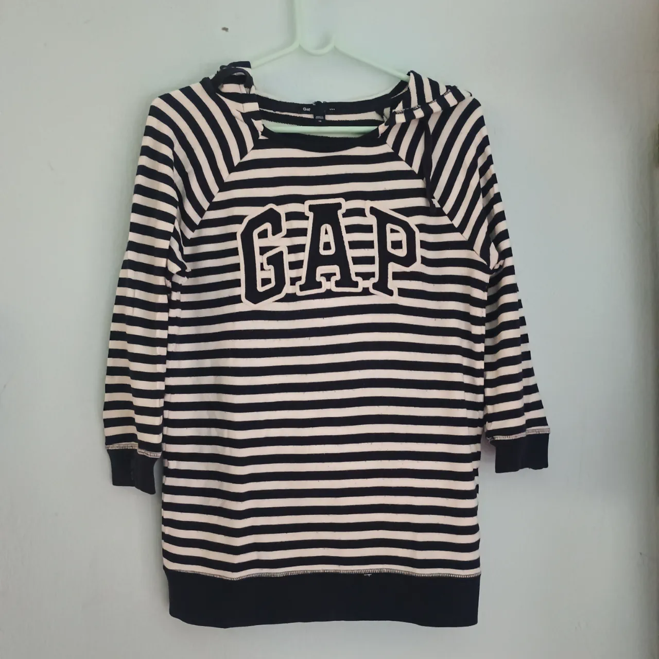 Buzo GAP - imagen 1