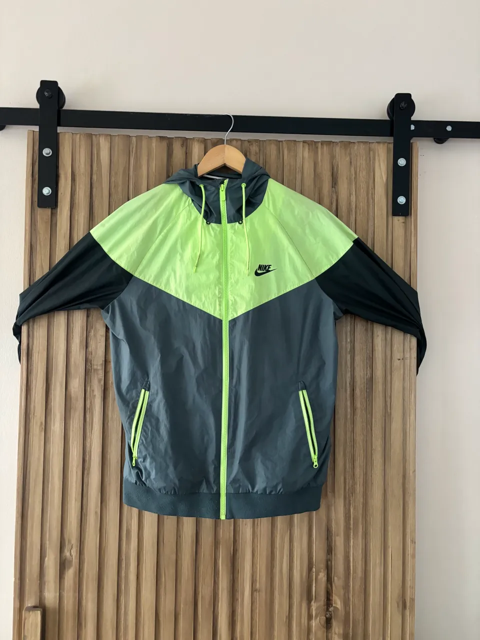 Rompeviento Nike - imagen 1