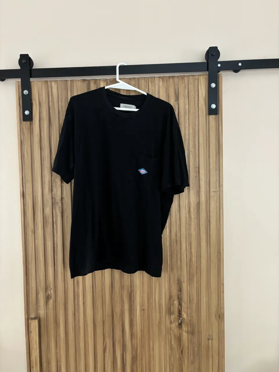 Remera REVOLVER · Talle M