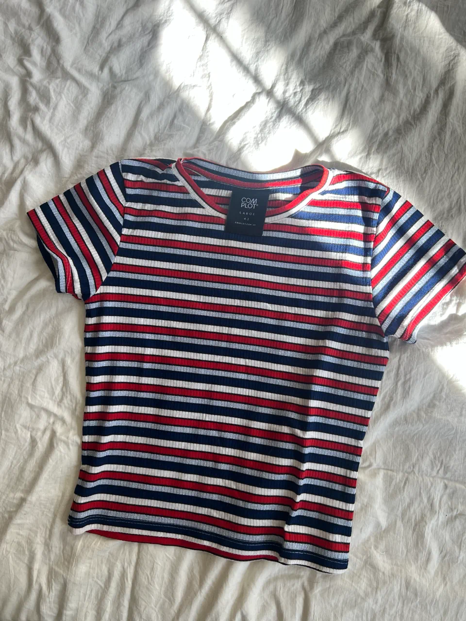 Remera Complot - imagen 1