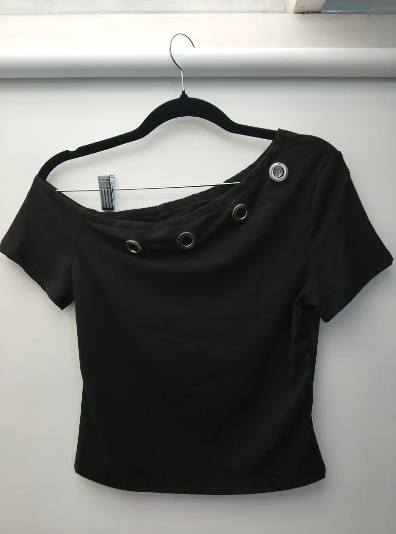 Remera Shein · Talle M