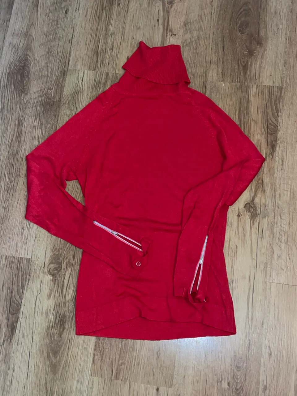 Polera Jazmín Chebar · Talle M