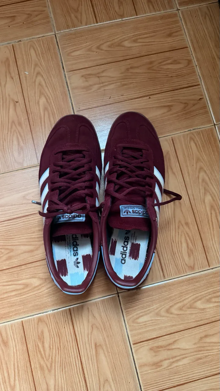Zapatillas adidas · Talle AR 43