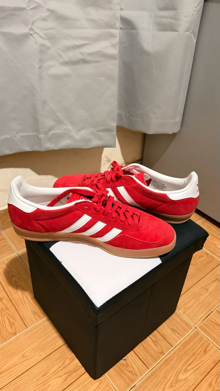 Zapatillas adidas - imagen 1