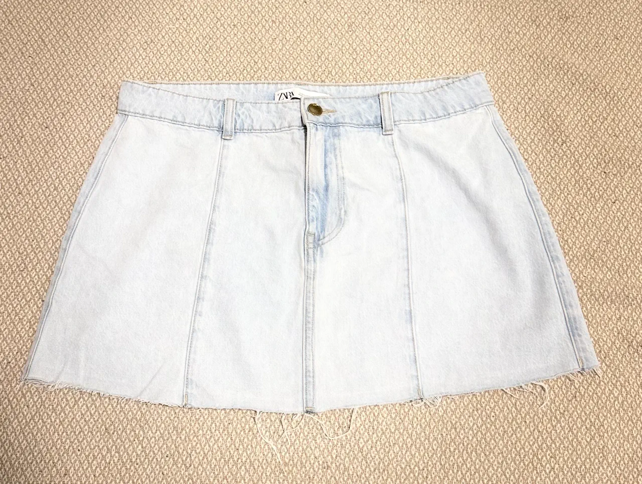 Zara · Talle EU 42
