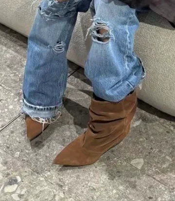 Botas Ninguna · Talle AR 38