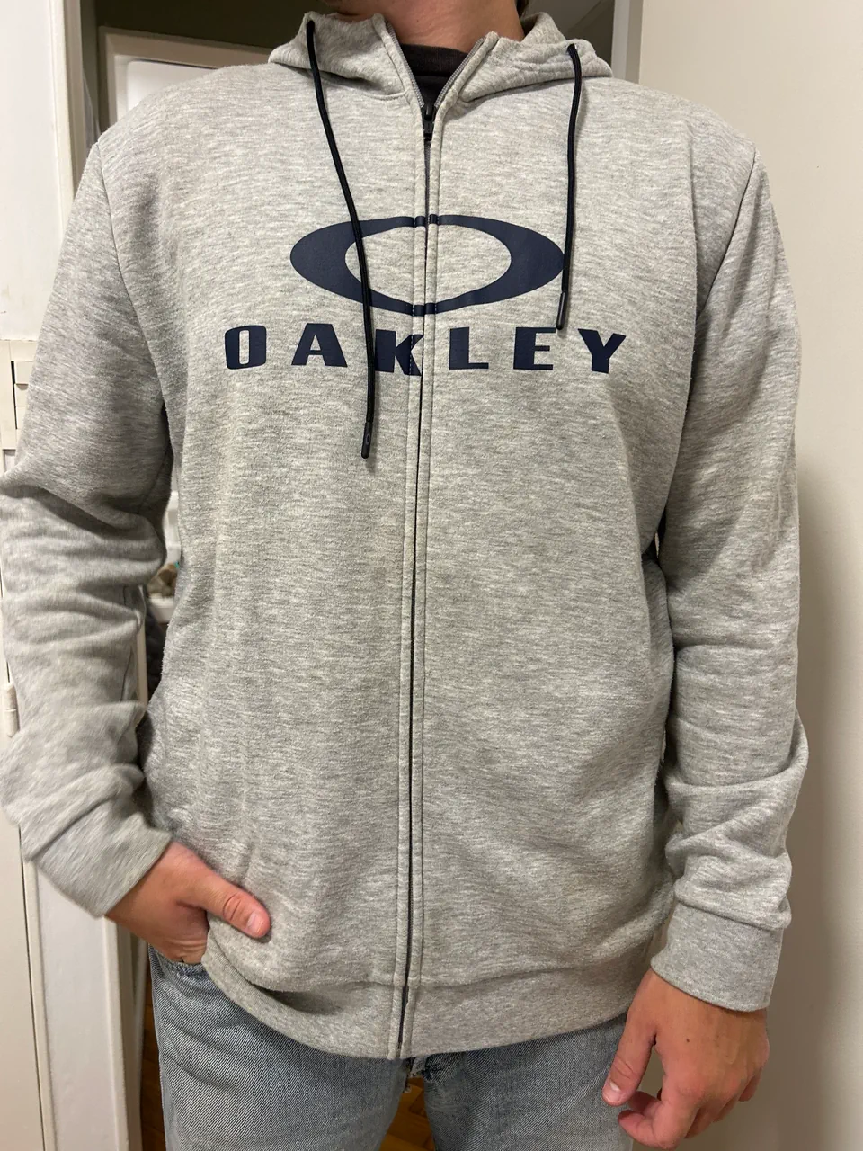 Buzo Oakley - imagen 1