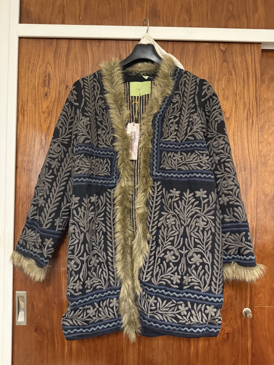Campera Rapsodia · Talle L