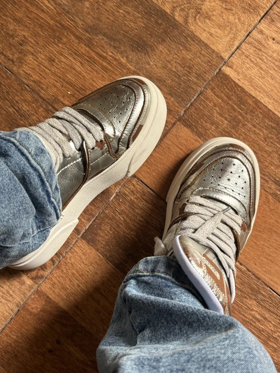 Sarkany · Talle AR 37