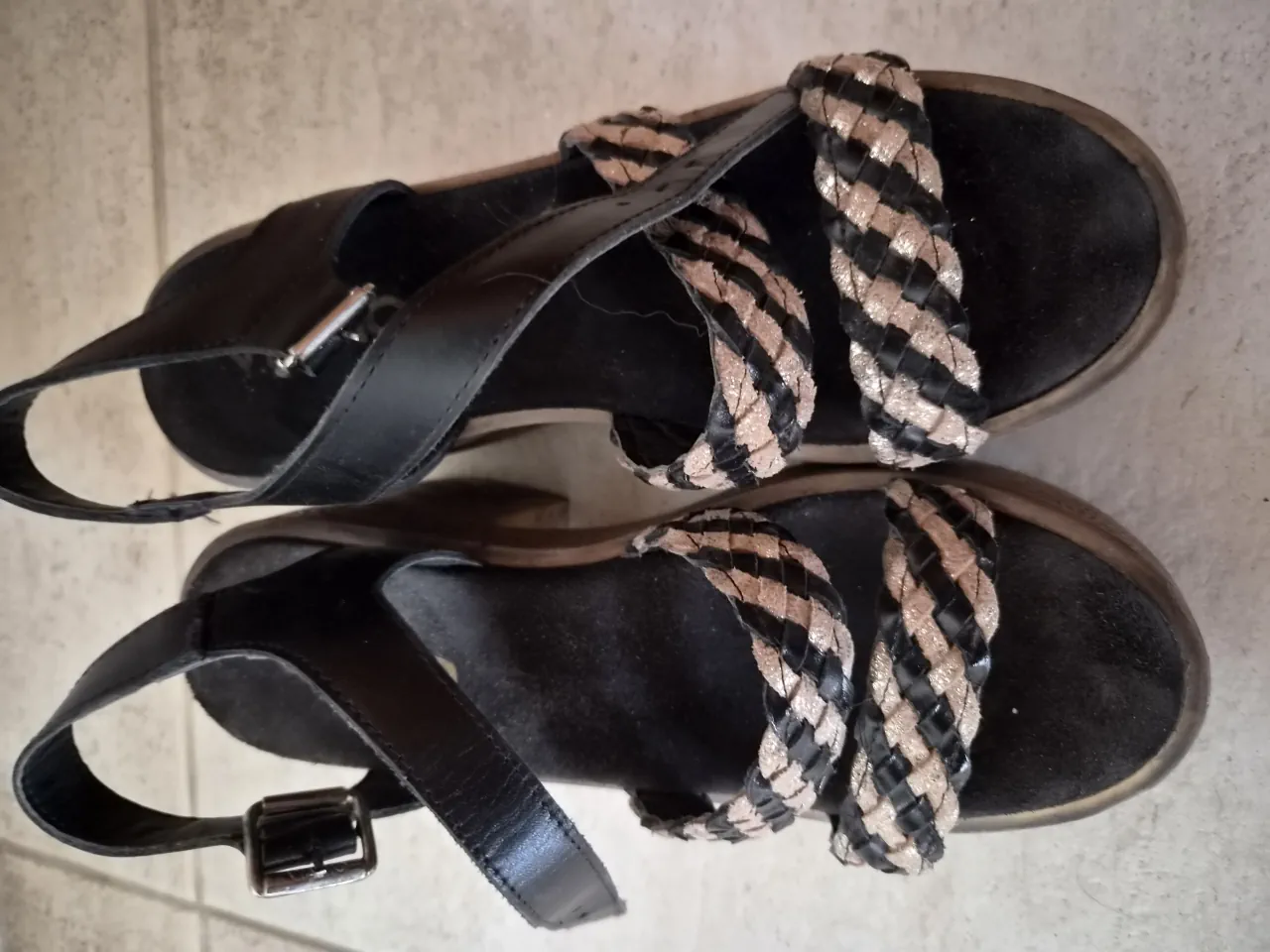 Sandalias Viamo - imagen 1