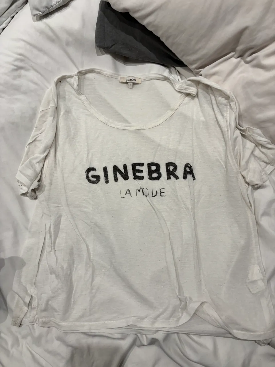 Remera Ginebra - imagen 1