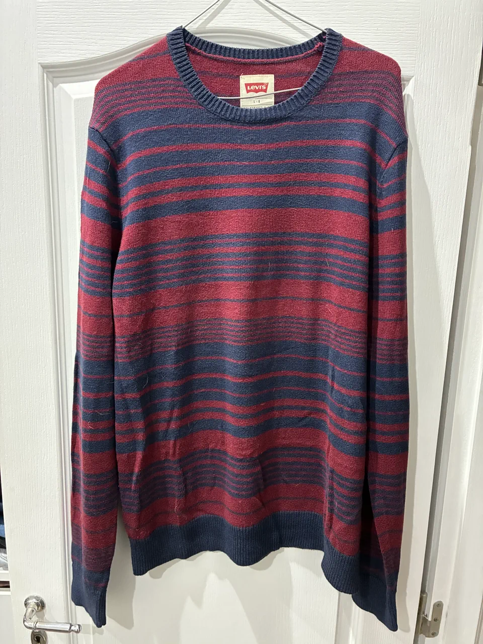 Sweater Levi's · Talle L