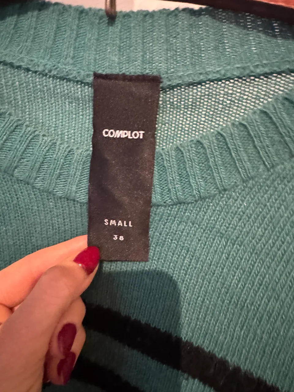 Sweater Complot - imagen 3