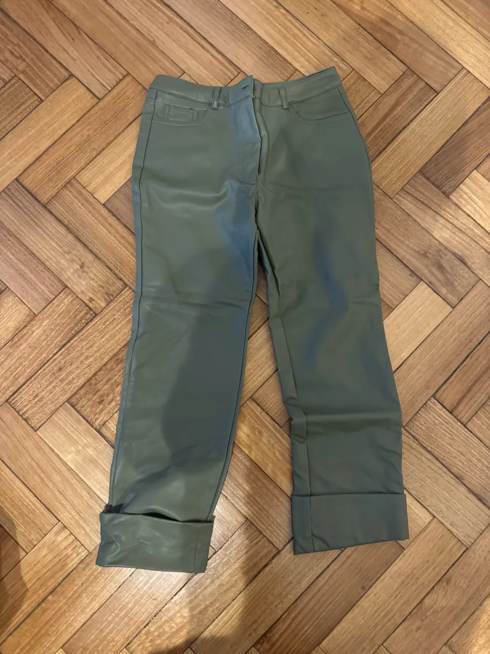 Pantalón Forever 21 · Talle M