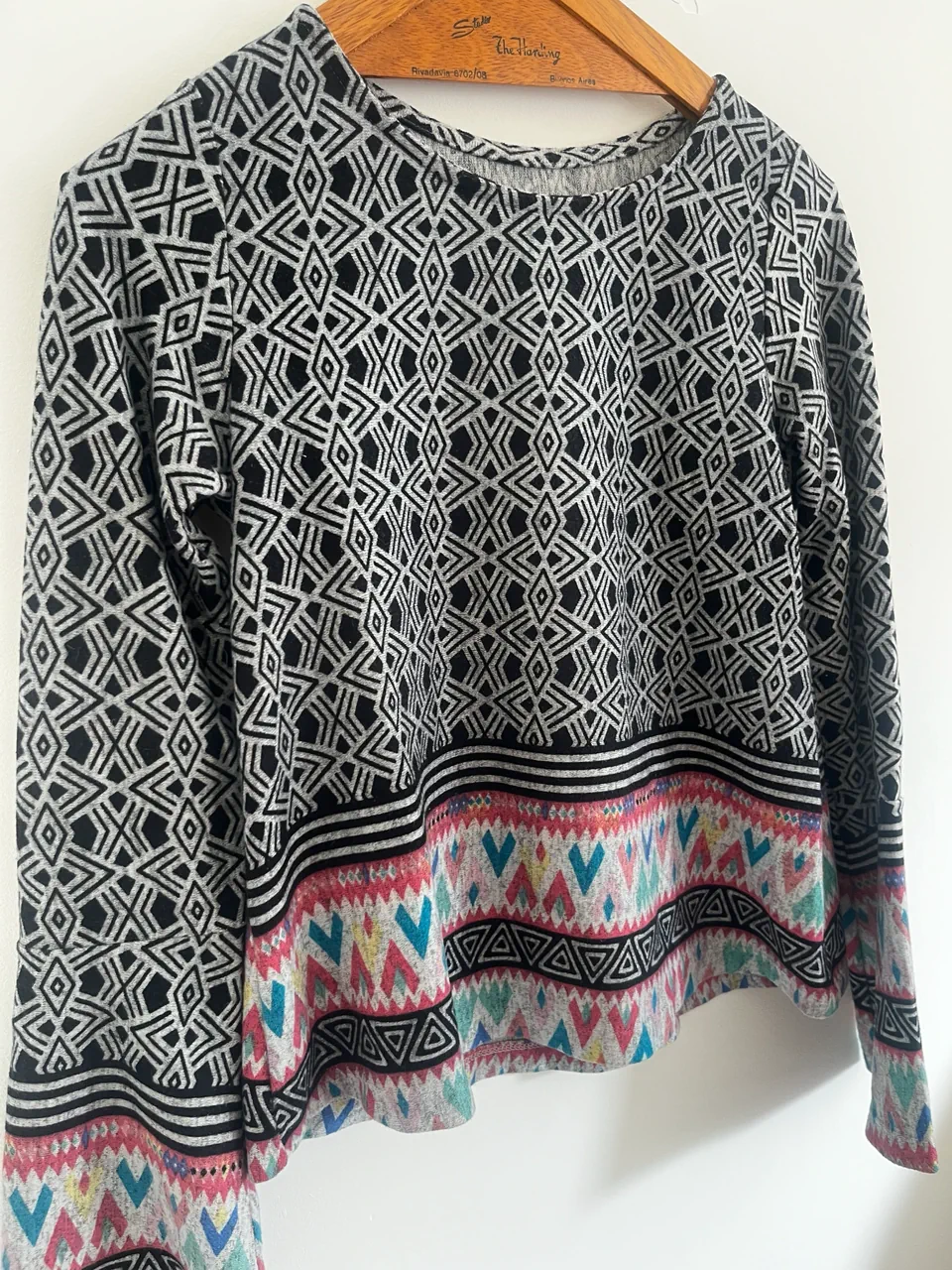 Sweater A ≠ - imagen 2
